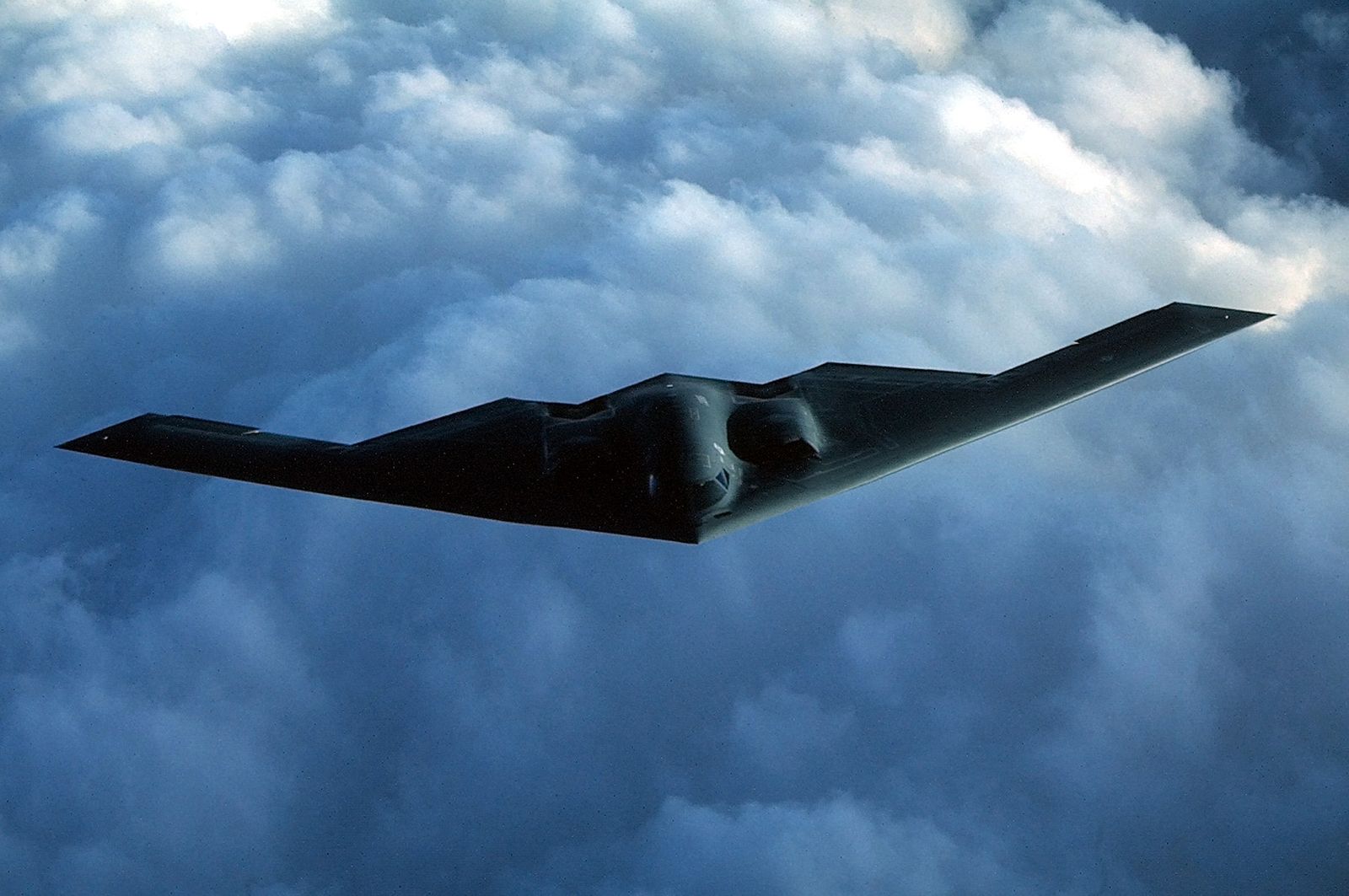 How B-2 Stealth Bomber Pilots Are Always Ready for 40-Hour Bombing